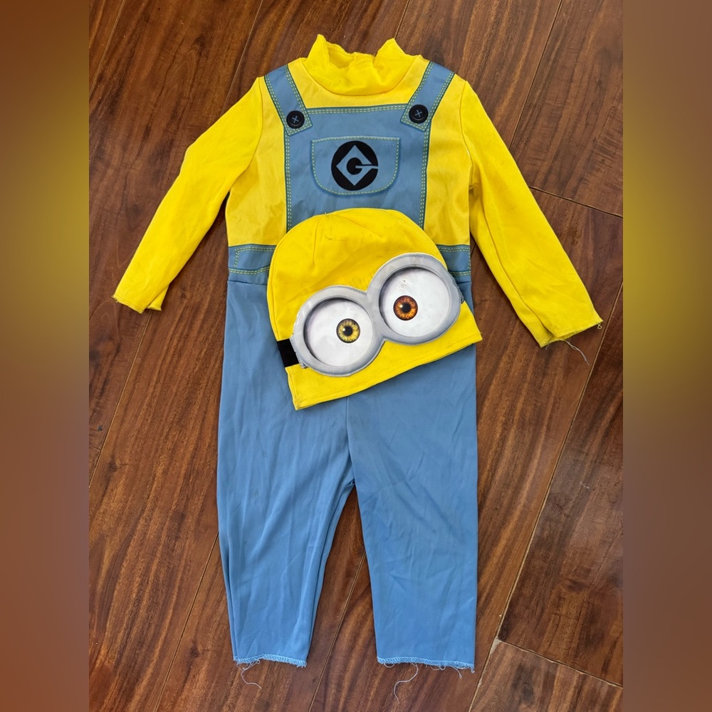 Yellow and Blue Minion Costume with Hat